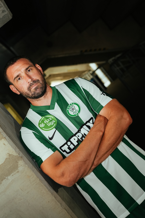 MEZ (idegenbeli csíkos)