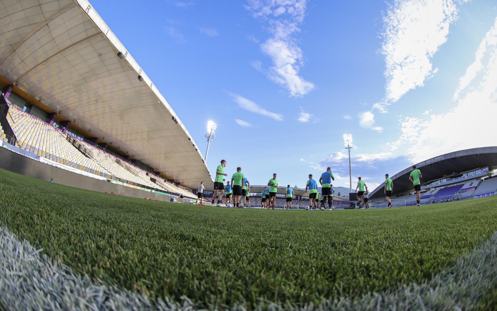 Maribor PaksiFCBC1I402131143007