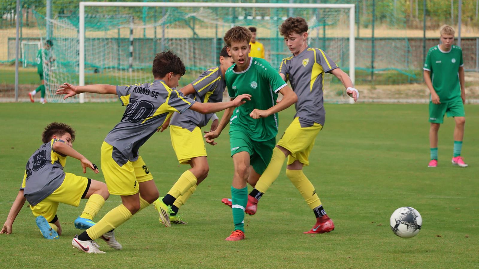 u15_1.jpg